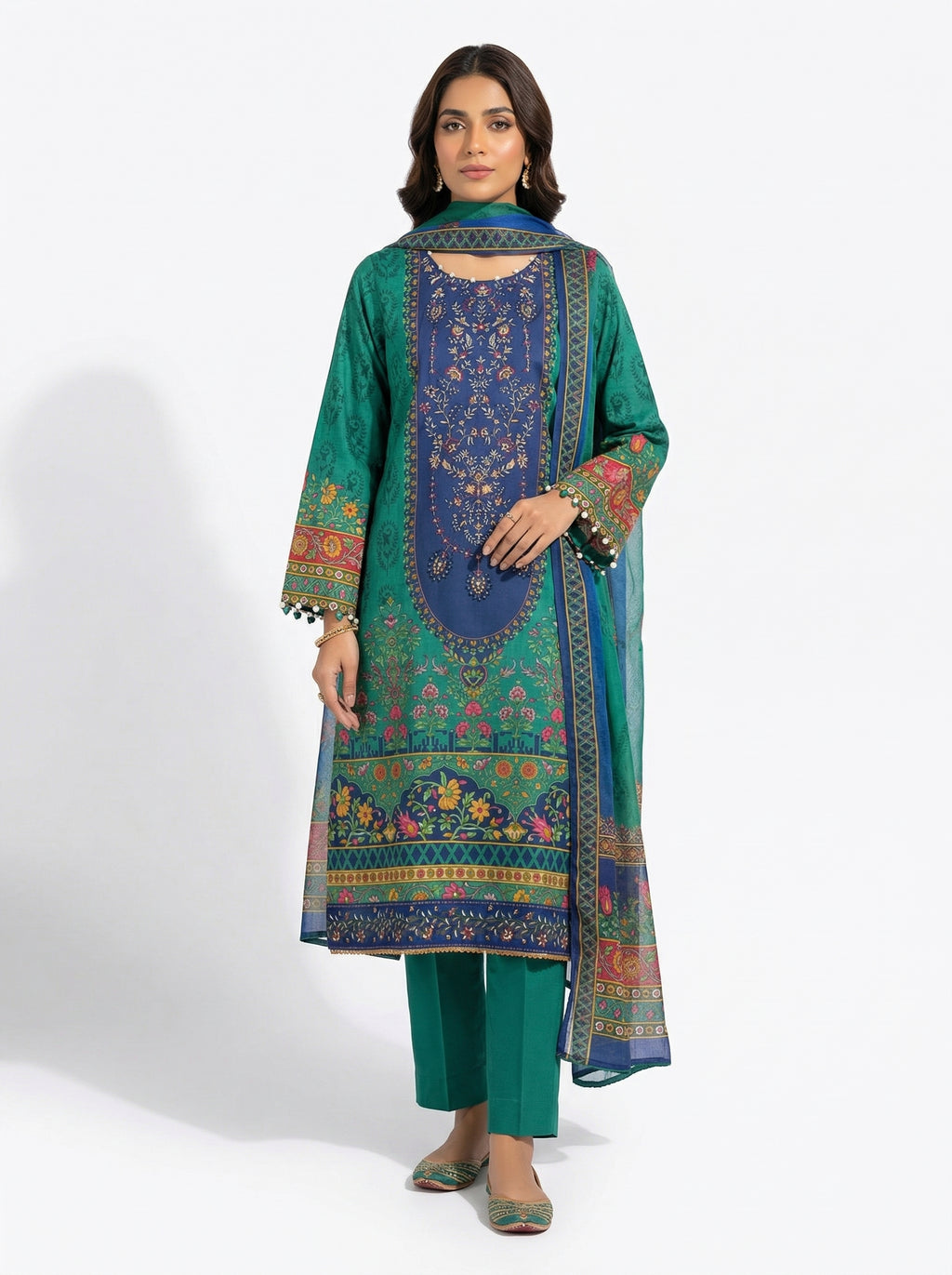 Green lawn embroidered pakistani suit with patchwork design & dupatta